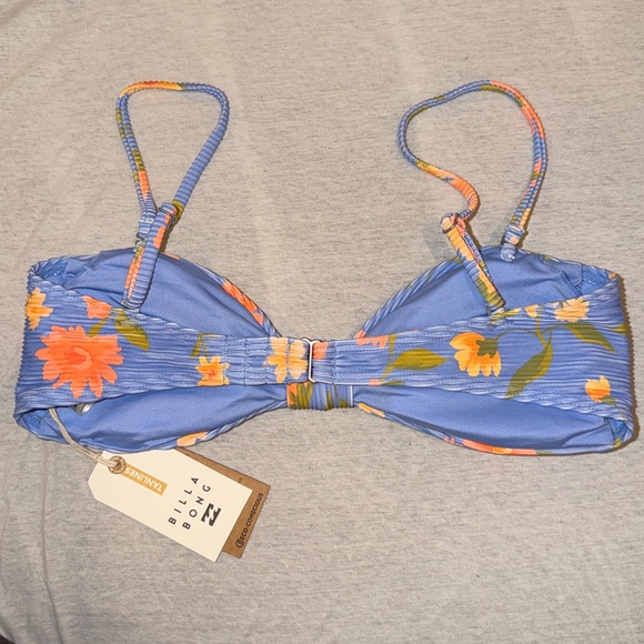 NWT Billabong Bikini Top - Picture 2 of 4